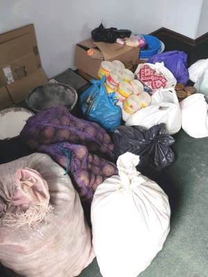 Парафіяни сільських храмів Бердичівського благочиння допомагають мешканцям Херсонщини Парафіяни сільських храмів Бердичівського благочиння допомагають мешканцям Херсонщини