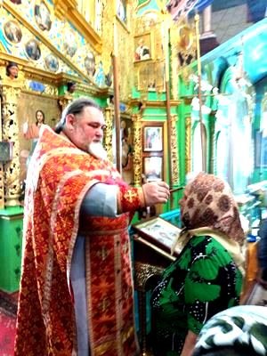 Допоможіть родині священника, яка опинилась у складних життєвих обставинах Допоможіть родині священника, яка опинилась у складних життєвих обставинах