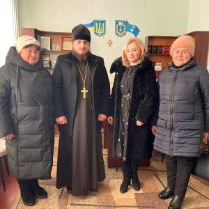 Різдвяні колядки у Свято-Петропавлівському храмі с. Рея: парафіяни передали кошти для підтримки ЗСУ Різдвяні колядки у Свято-Петропавлівському храмі с. Рея: парафіяни передали кошти для підтримки ЗСУ