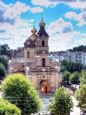 ДО УВАГИ ПАРАФІЯН