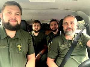 Парафія Свято-Миколаївського собору м. Бердичева долучилася до волонтерських справ ГО «Капелан+» на підтримку ЗСУ Парафія Свято-Миколаївського собору м. Бердичева долучилася до волонтерських справ ГО «Капелан+» на підтримку ЗСУ