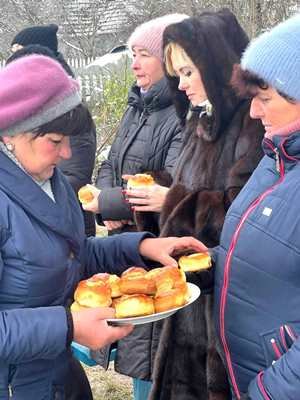 Скорботний день 23 листопада: в пам’ять про жертв Голодомору у селі Кукільні звершено заупокійну літію… Скорботний день 23 листопада: в пам’ять про жертв Голодомору у селі Кукільні звершено заупокійну літію…