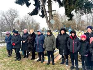 Скорботний день 23 листопада: в пам’ять про жертв Голодомору у селі Кукільні звершено заупокійну літію… Скорботний день 23 листопада: в пам’ять про жертв Голодомору у селі Кукільні звершено заупокійну літію…