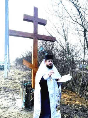 Освячено Поклінний хрест на в’їзді до села Реї Освячено Поклінний хрест на в’їзді до села Реї