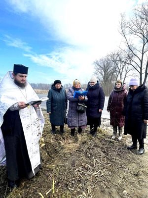 Освячено Поклінний хрест на в’їзді до села Реї Освячено Поклінний хрест на в’їзді до села Реї