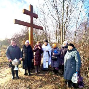 Освячено Поклінний хрест на в’їзді до села Реї Освячено Поклінний хрест на в’їзді до села Реї
