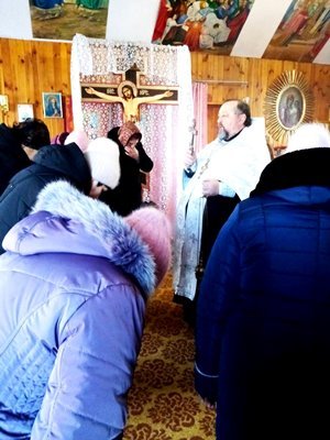 У третю річницю війни у храмах сіл Никонівка та Половецьке на Бердичівщині молилися за мир в Україні та за загиблих воїнів У третю річницю війни у храмах сіл Никонівка та Половецьке на Бердичівщині молилися за мир в Україні та за загиблих воїнів