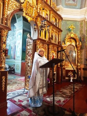  :   ,  ,        -  . 