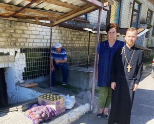 Чергова допомога парафії Свято-Хрестовоздвиженського храму с. Старий Солотвин Бердичівського благочиння військовому шпиталю Чергова допомога парафії Свято-Хрестовоздвиженського храму с. Старий Солотвин Бердичівського благочиння військовому шпиталю